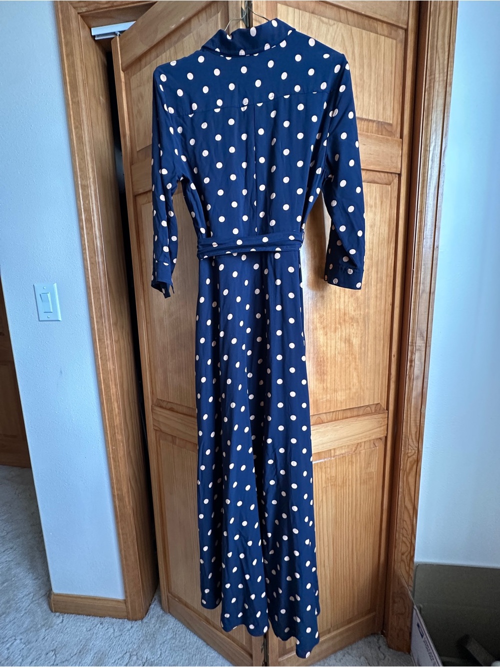 Banana Republic Navy Maxi Dress with Cream Polka Dots 10 NWT - Picture 7 of 10